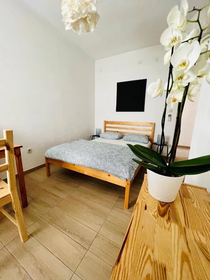 Guesthouse Dvoshko 赫瓦尔 外观 照片