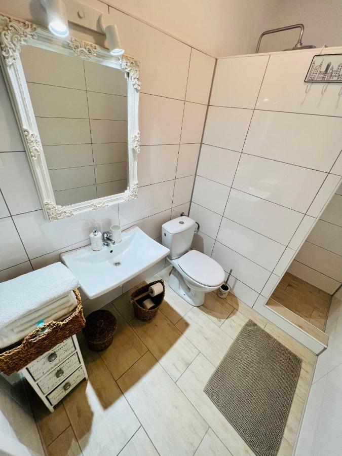 Guesthouse Dvoshko 赫瓦尔 外观 照片