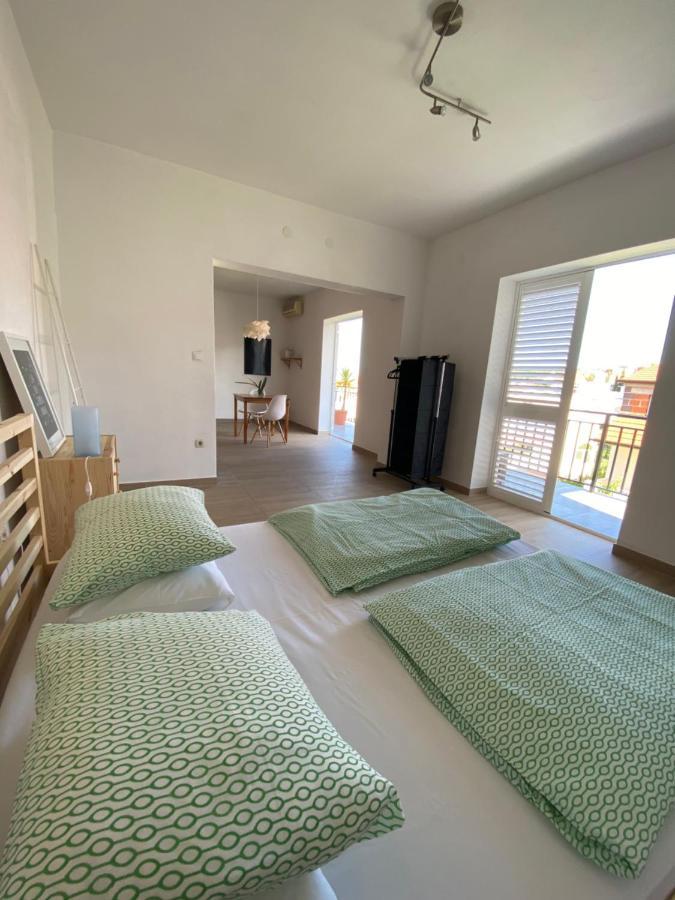 Guesthouse Dvoshko 赫瓦尔 外观 照片